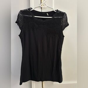 Elite Tahari Laced T-shirt